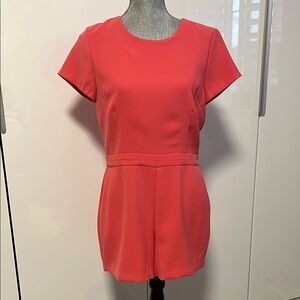 BANANA REPUBLIC Coral Zip Up Dressy Short Sleeve Romper, Size 10P